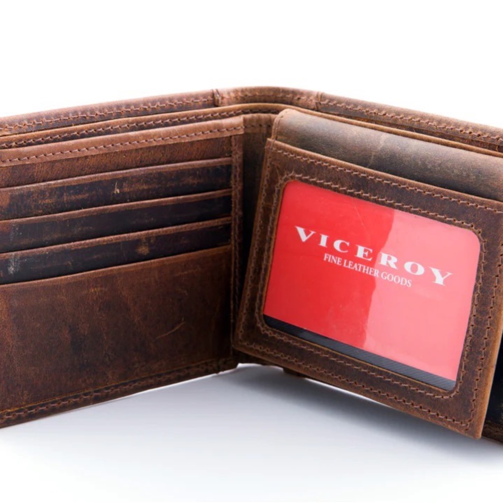 Men’s Brown Viceroy Vintage Leather Wallet  MFSP: $35